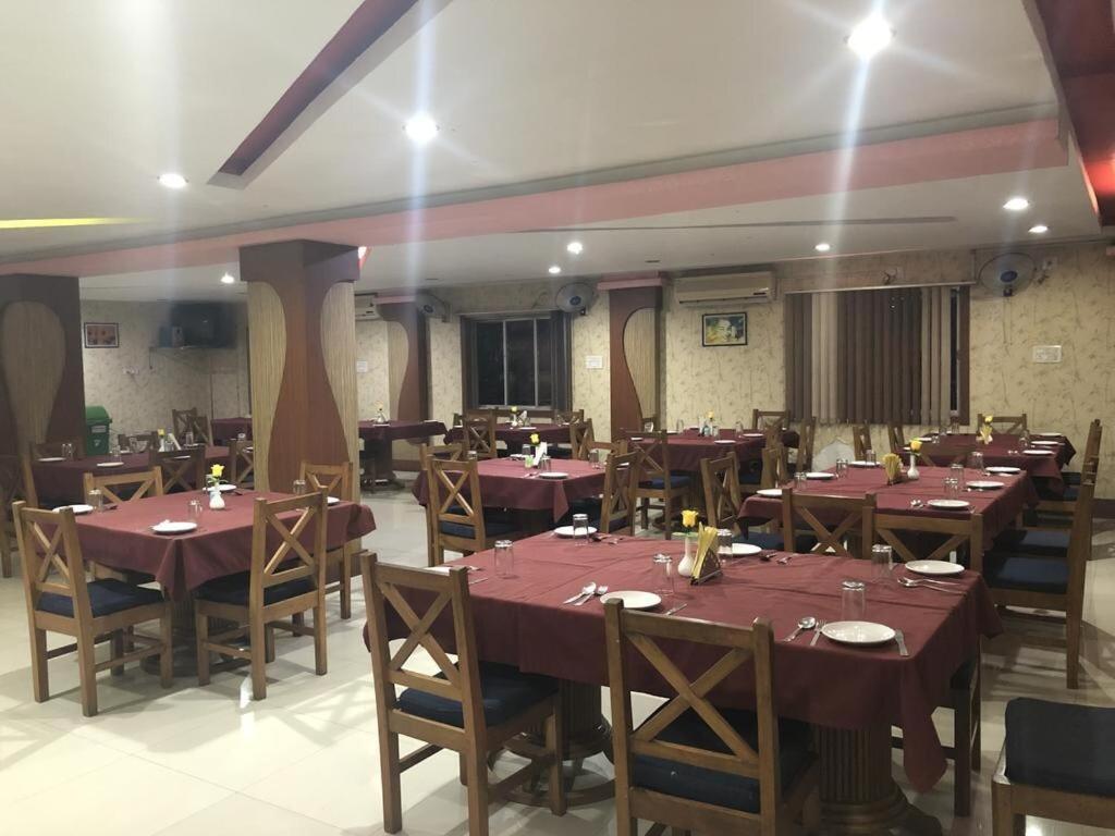 Hotel Nandanik Palace Fālākāta Dış mekan fotoğraf