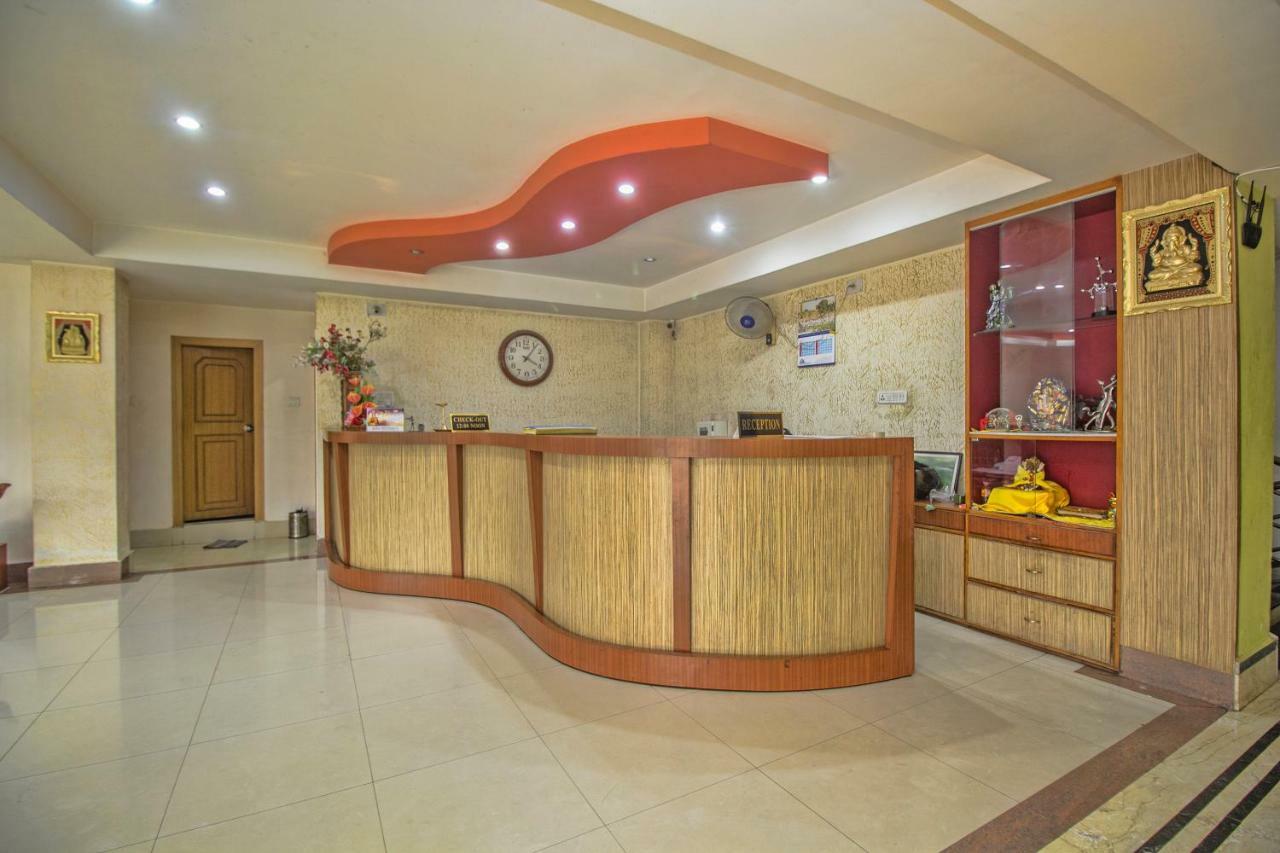 Hotel Nandanik Palace Fālākāta Dış mekan fotoğraf